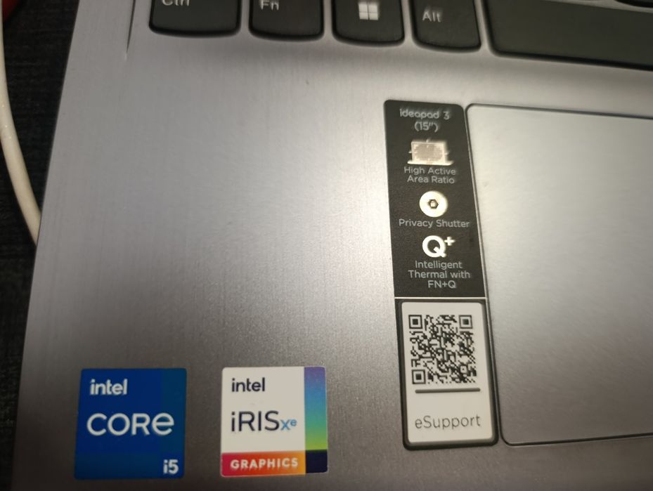 Portátil Lenovo Ideapad 3 15ITL6