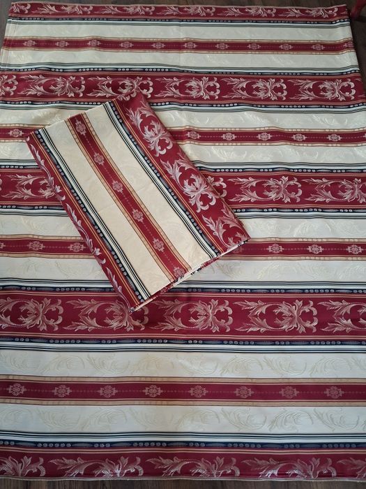 Stylowe zaslony  2szt: 147cmx238cm.