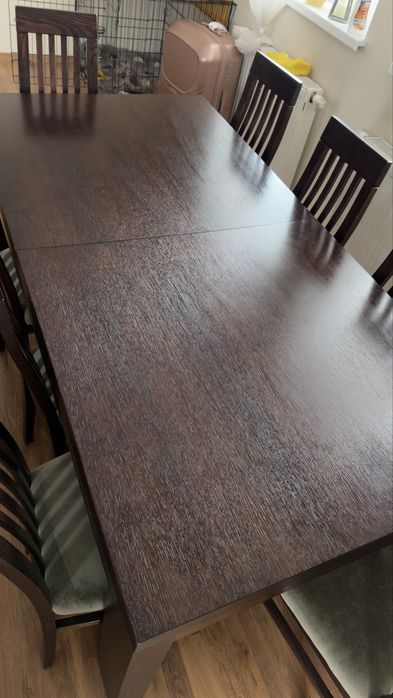 Stół drewniany w zestawie z krzesłami, solidny!!