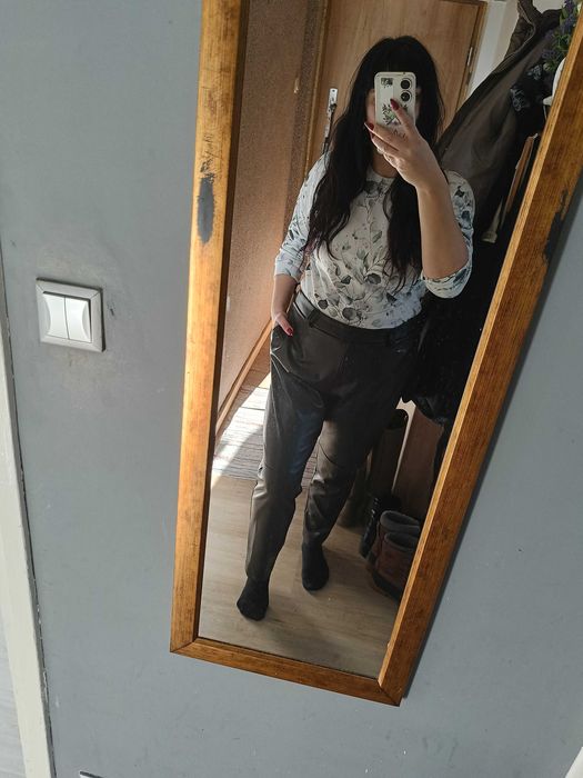 Spodnie eko skóra xl/xxl