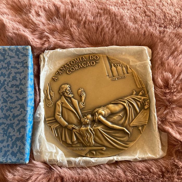 Medalha comemorativa: A anatomia do coração