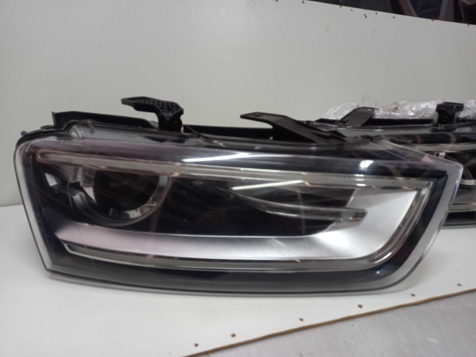Фара Фари Audi Ауді Ауди Q3 bi-xenon LED
