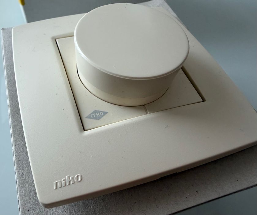 Itho Daalderop HRS 3 04 00029 przełącznik wentylacji nowy