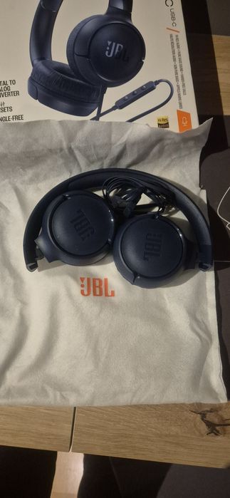 Słuchawki jbl 520  nauszne przewodowe