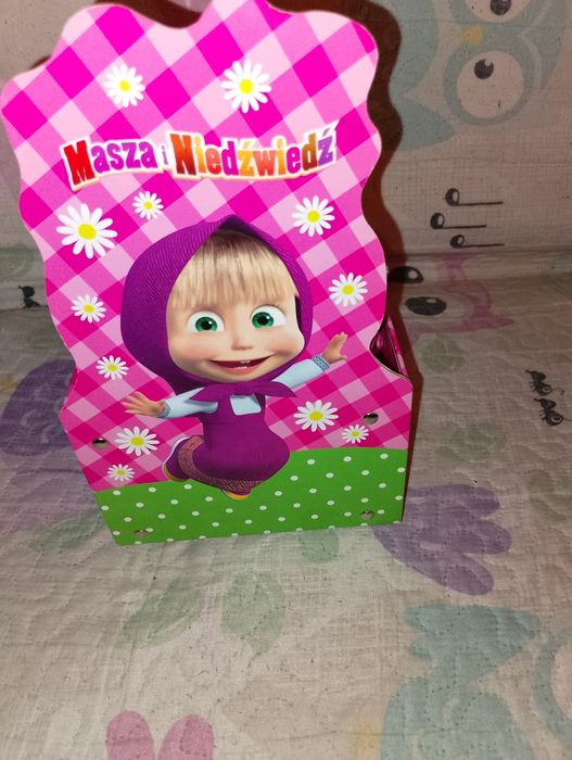 Pojemnik na przybory szkolne.