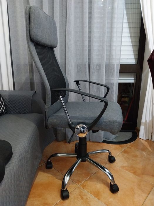 Cadeira de escritório em Ótimo Estado