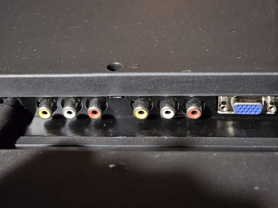 Телевізор Thomson 32B2600