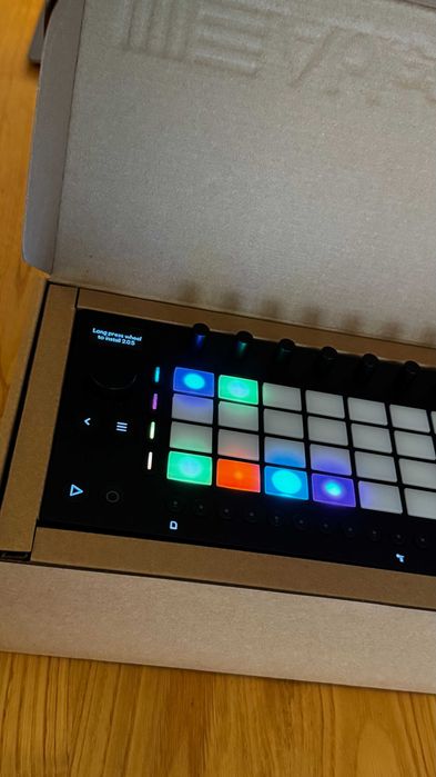 Ableton Move – Groovebox, Sampler e Sequenciador – Igual a novo!