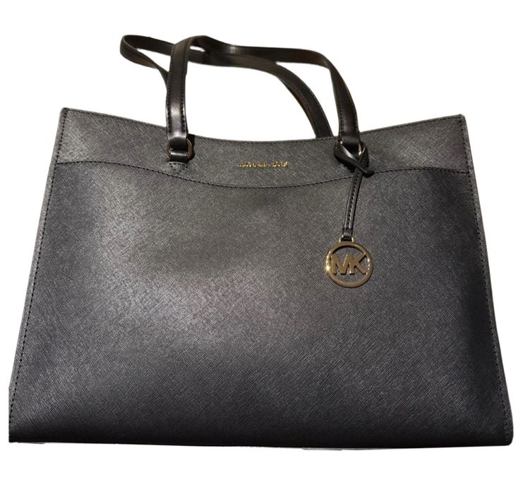 Michael Kors Jet Set Travel Tote em pele Saffiano preta