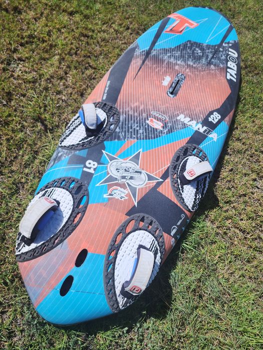 Prancha windsurf Tabou Manta Team Edition Pro128Lts