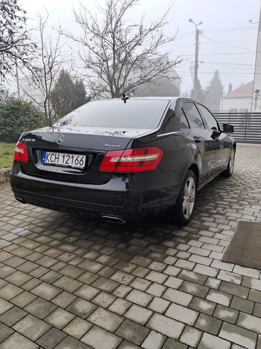 Mercedes Benz W212 E-klasa 350CDI 265km 4-matic model 2012r