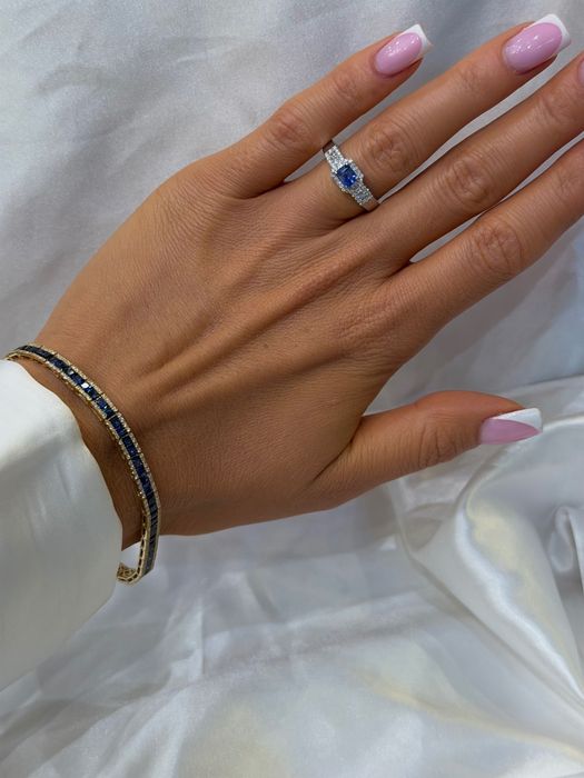 Bransoletka z szafirami 7.45 Ct i diamentami naturalnymi 0.71 CT