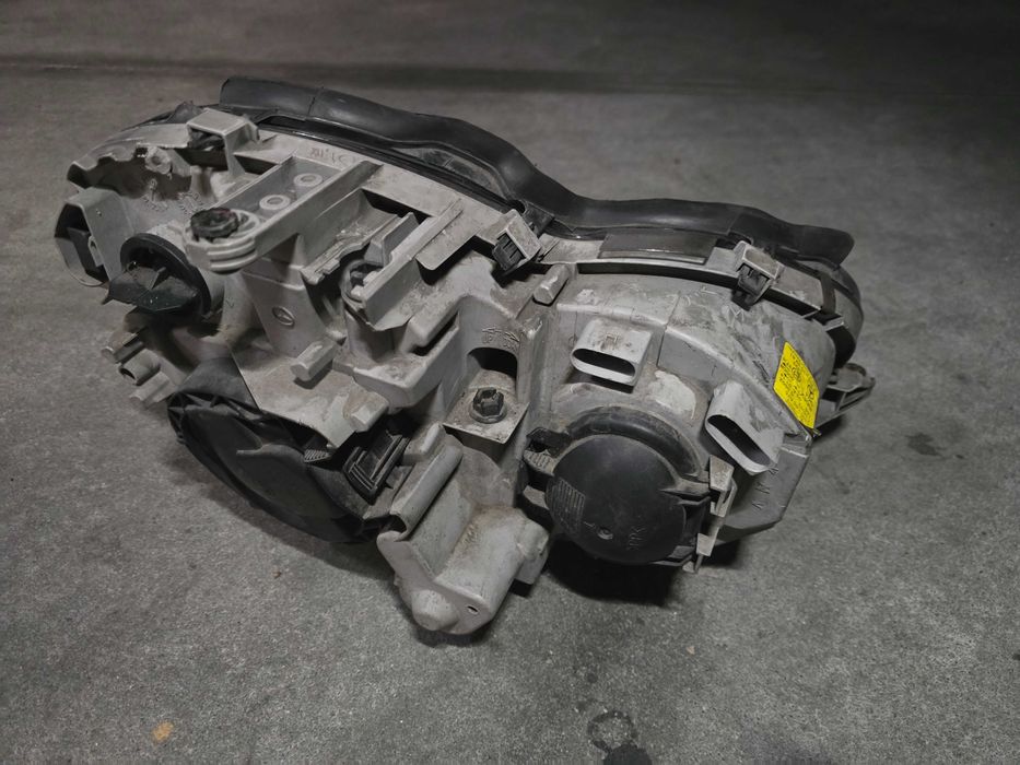 Farol Xenon Mercedes w203