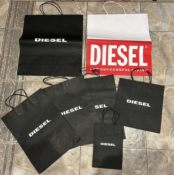 Пакеты и коробки Diesel, Pandora, пакеты разных брендов