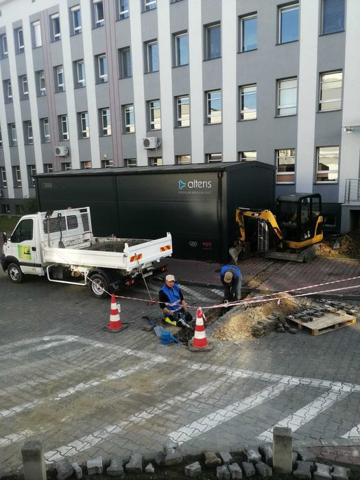 Minikoparka, prace ziemne, młot wyburzeniowy, wywrotka do 3.5 t