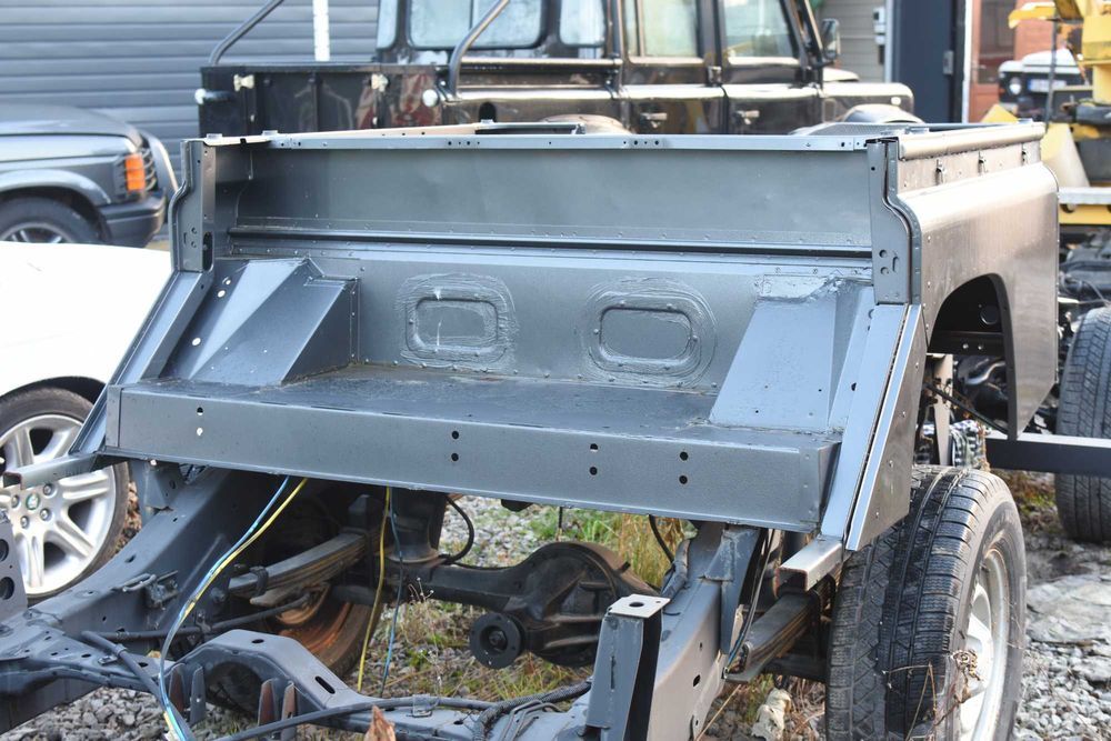 Land Rover  DEFENDER 110 PickUp  skrzynia tył paka 2007  -  2015