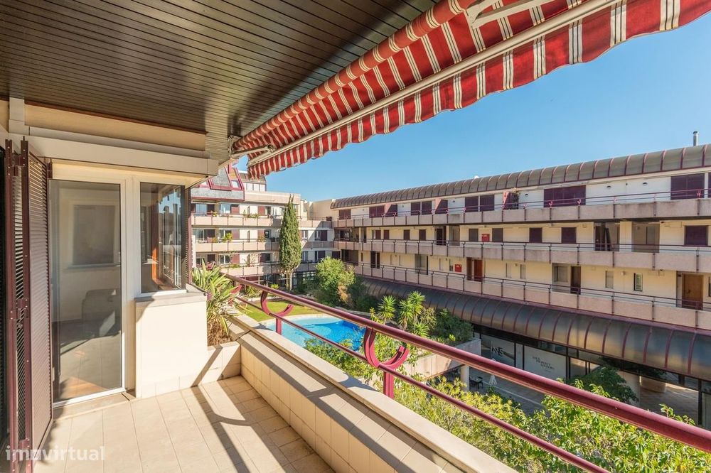Apartamento T2 com jardim, Estoril, Cascais