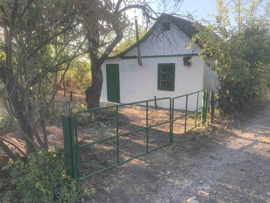 Продам дом дача и 6 соток