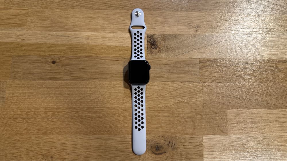 Apple watch SE cellular nike