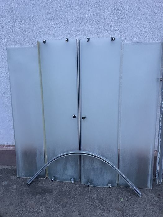 Двери для душевой кабины