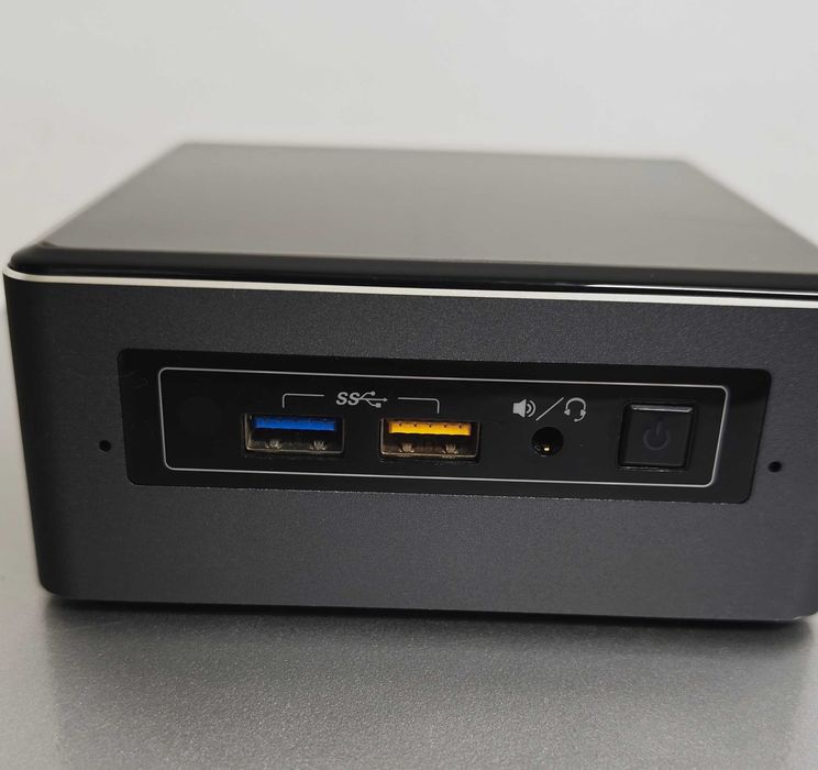Міні-комп'ютер Intel NUC NUC7i3BNH i3-7100U/8Gb ddr4/256Gb nvme/wifi/BT