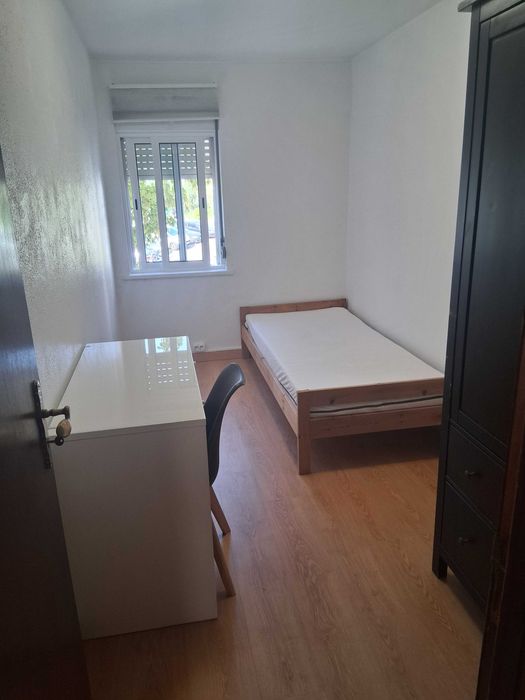 Aluga-se Quarto em Lisboa(Marvila)