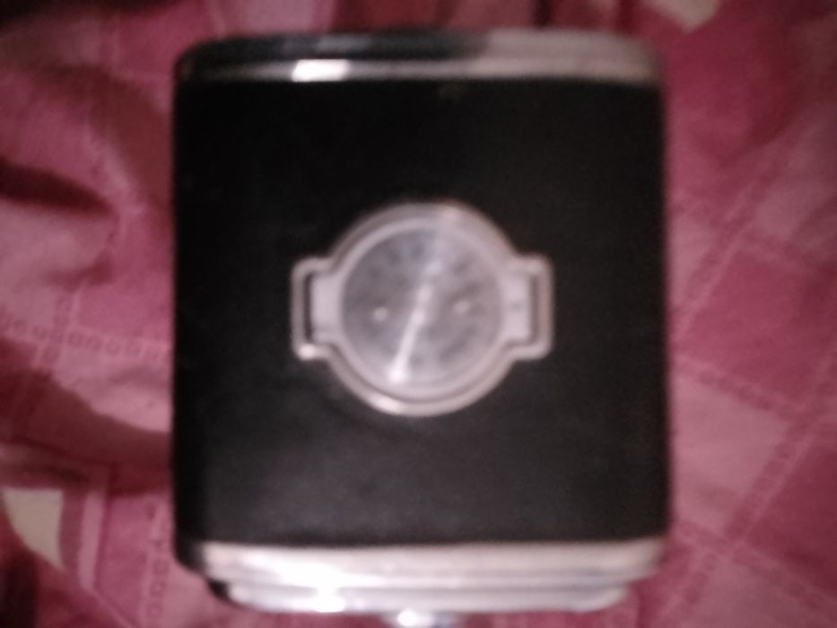 Продам, срочно.Киев 88 и объектив Олимпус.