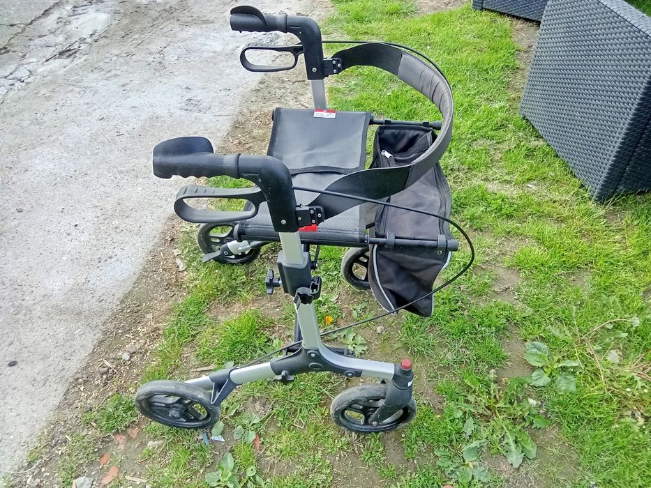 Chodzik dla seniora balkonik