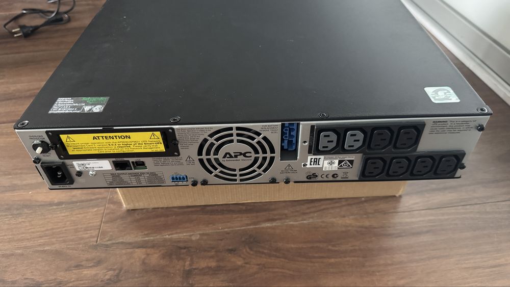 Zasilacz awaryjny UPS APC Smart-UPS X 750VA SMX750I NOWA BATERIA