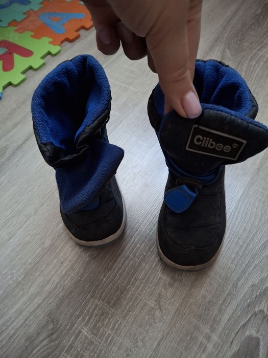 Дитячі черевики з тонким утепленням
