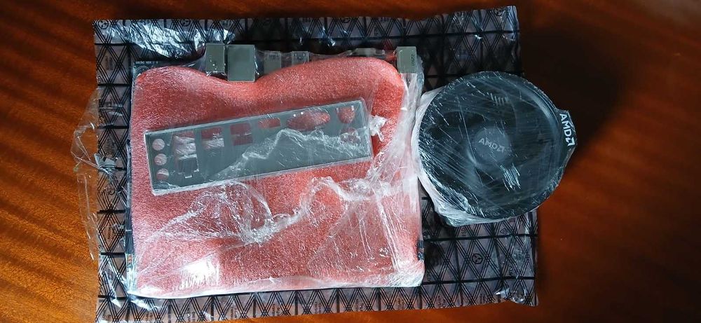 Kit Gamer Ryzen 5 + Pl.mãe AM4 + cooler