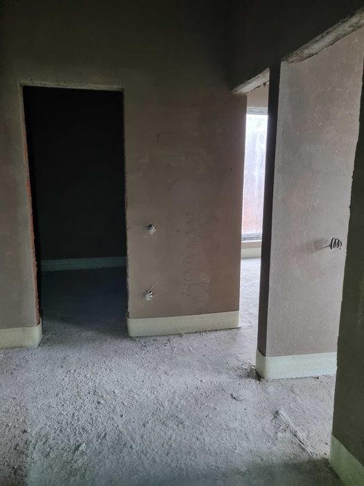 Продаж 1к квартири 38.7 кв. м на вул. Дорошенка Петра 66Б (46440$)