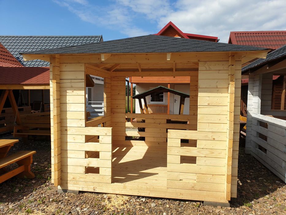 Altanka drewniana , z bala