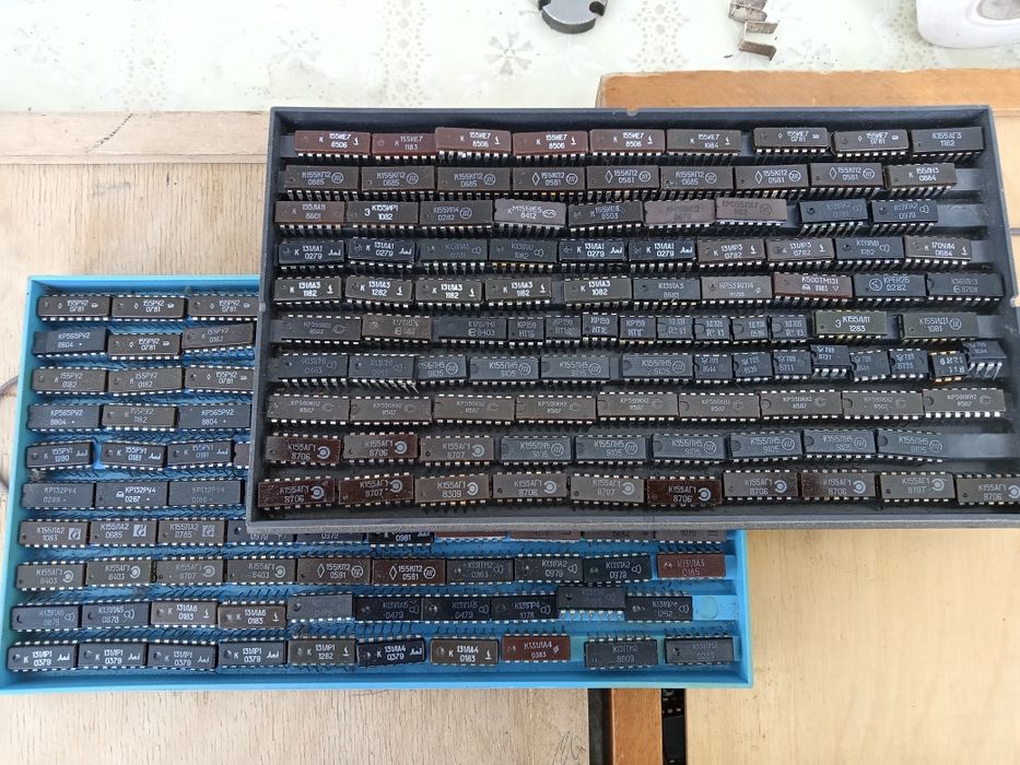 Микросхемы СССР новые /К131, К155, К500, К531, К556, К559, К561 и др ...