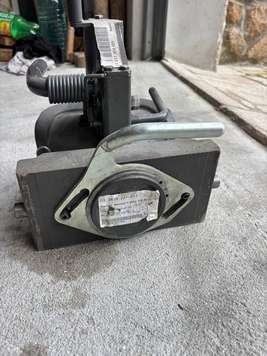 Engate De Reboque Rockinger Automatico  para Tractor