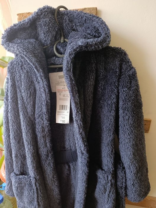 Продам халат детский