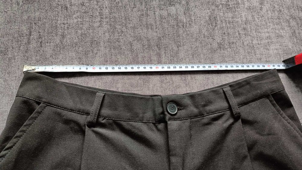 Eleganckie spodnie z szeroką nogawką M/L