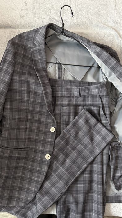 Костюм чоловічий