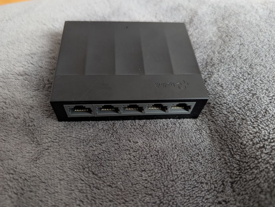 Switch TP-Link 5 portowy 1Gbit LS1005G