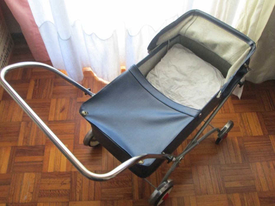 Magnífica alcofa/carrinho para boneco Reborn