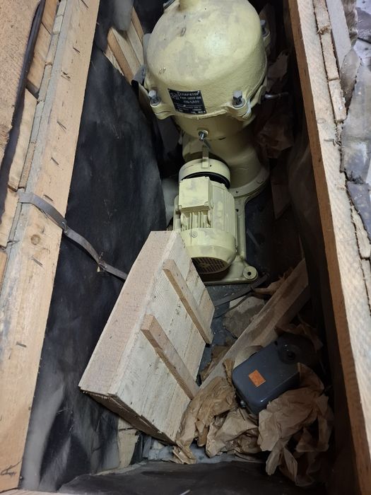 Продажа,топливных и масляных сепораторов СЦ-1,5  СЦ-3,0