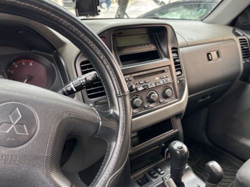 Mitsubishi Pajero curto 3.2 DID de 2000