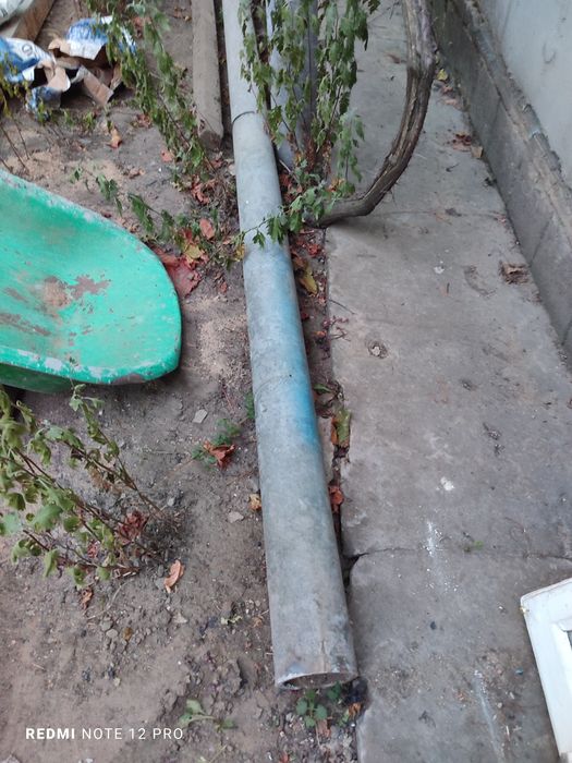 Труба азбестовая диаметр 100 мм.  Длина 4 метра