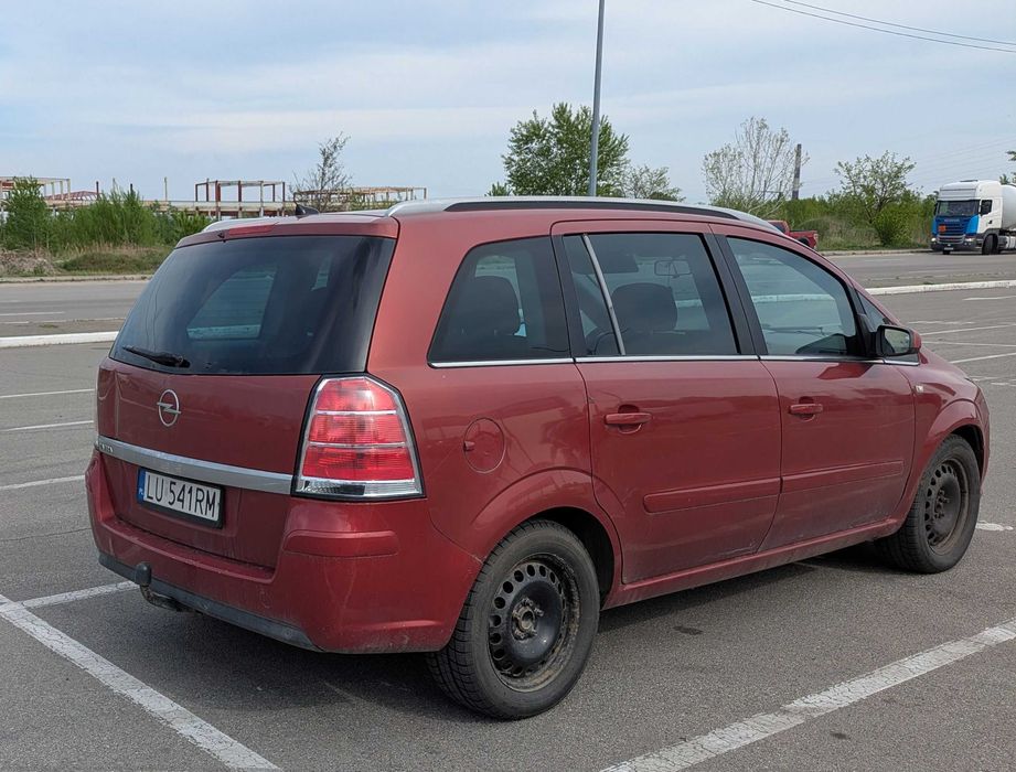 Opel Zafira 2006 1.9tdi 6мкпп