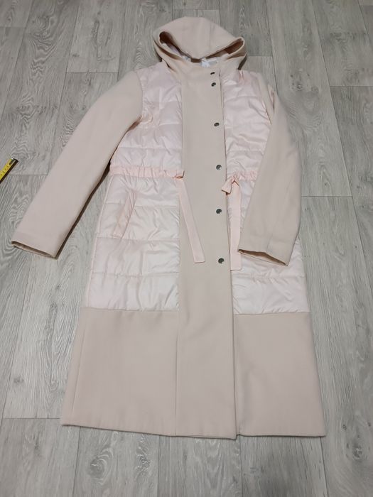 Демісезонне пальто р. 44