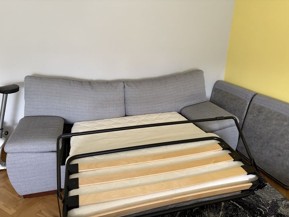 Kanapa rozkladana popiel