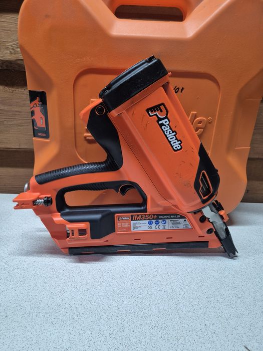 Paslode Gwoździarka +Aku+Ładowarka+Walizka Zestaw.F38