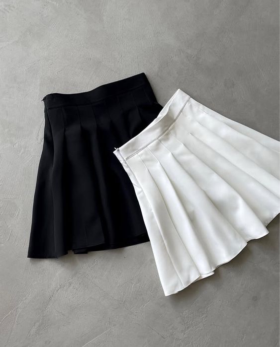 тенісна спідничка