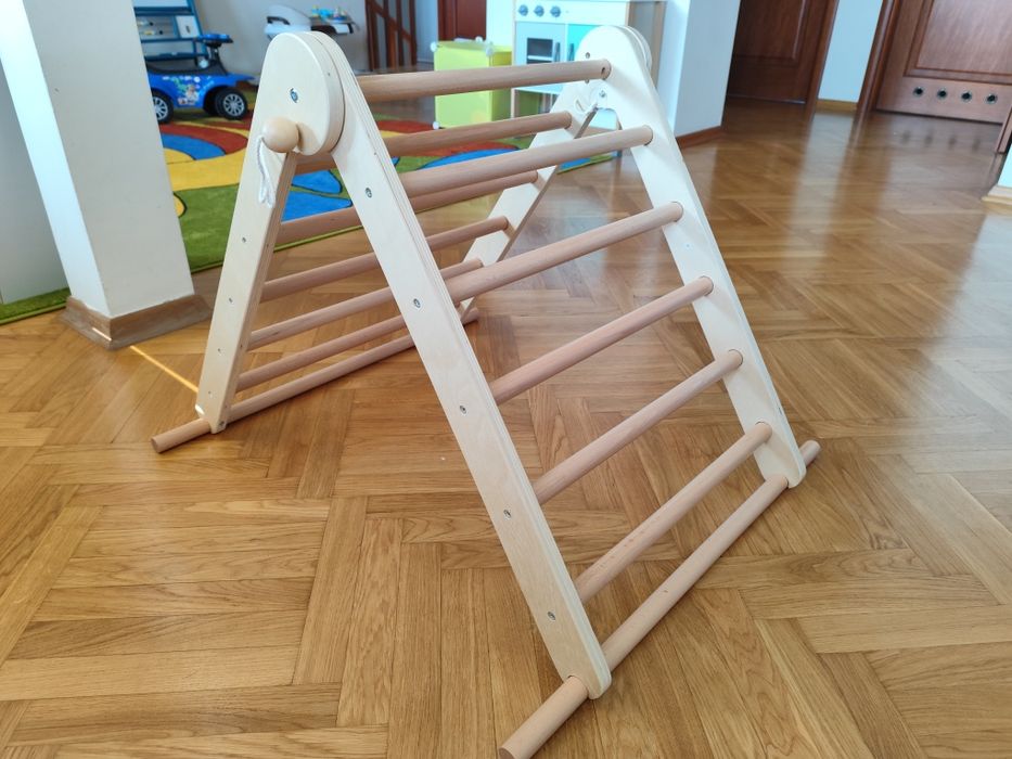 Plac zabaw montessori