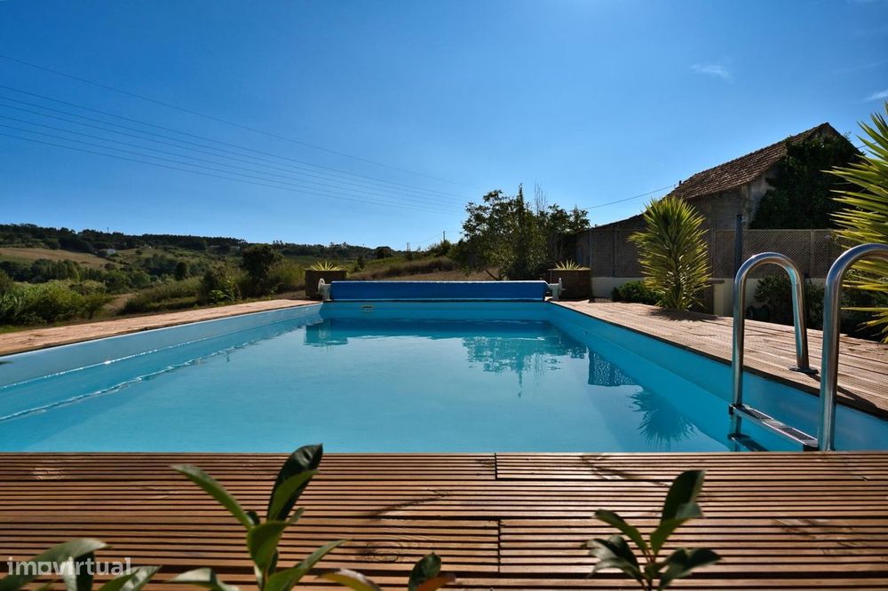 Moradia T5 Renovada com Piscina em Óbidos